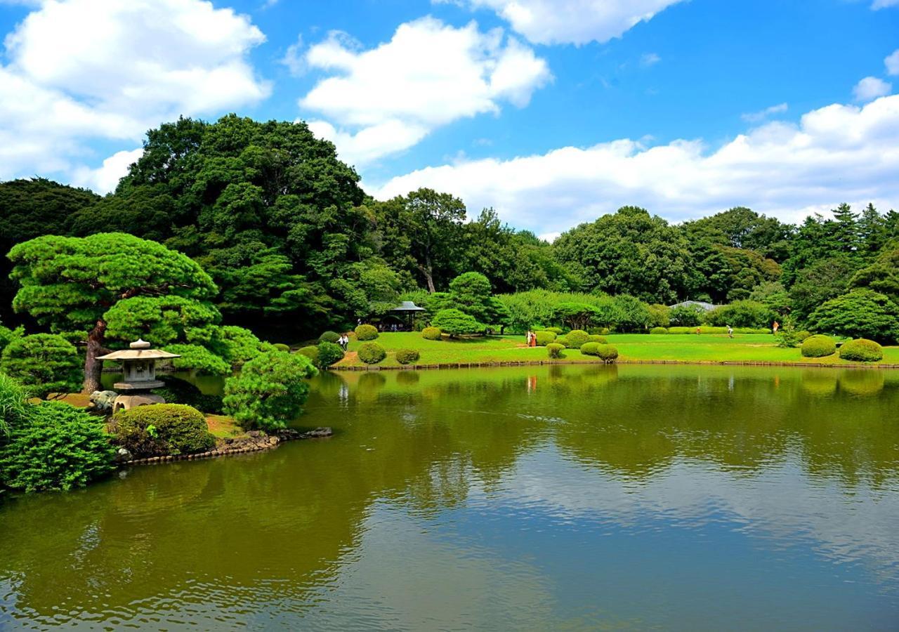 Apa Hotel Shinjuku Gyoemmae Prefektura Tokio Exteriér fotografie